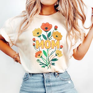 Mãe Floral Bordada PNG, Dia das Mães PNG, Mamãe PNG, Mãe Floral Retro Primavera PNG, Bordado Falso Feminino PNG, Presente de Flores para Mamãe Preppy