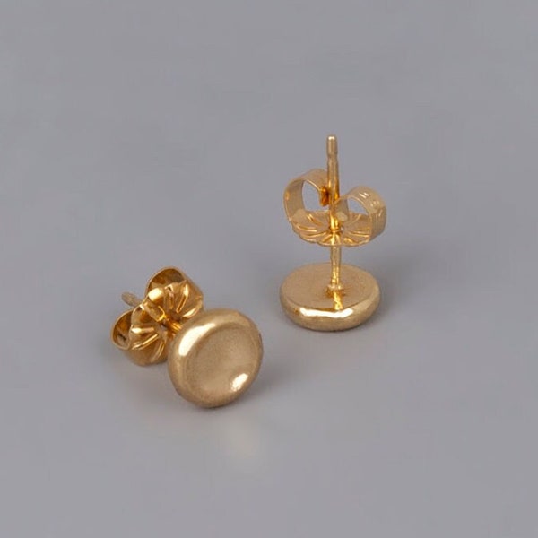Solid Gold Pebble Stud Earrings, 9k 14k Rose Gold, Minimalist Discs