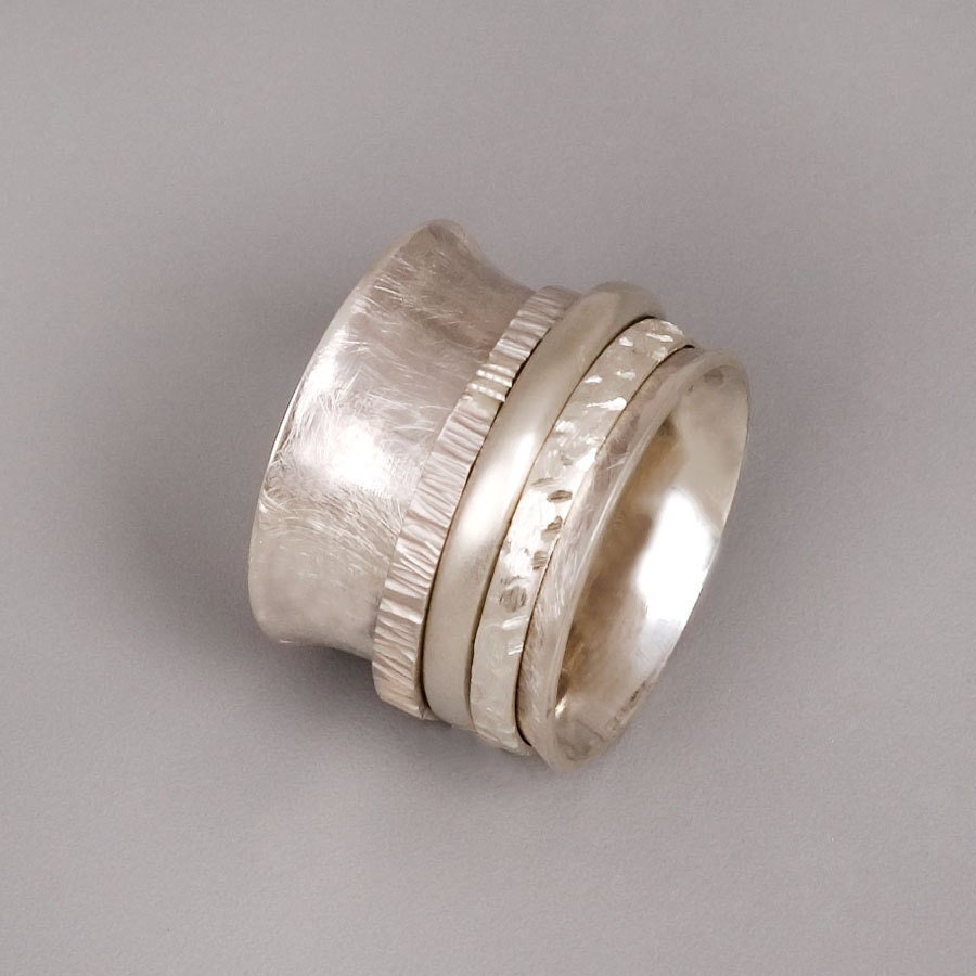 Sterling Silver Wide Spinner Ring, Hammered Fidget Ring - Etsy
