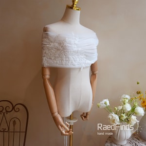 Lace Bridal Cape,Bridal Beaded Flowers Lace Wedding Cape,Lace Cape Shawl For Wedding Dress,Wedding Bolero Topper,Summer Shoulder Cape