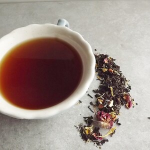 Cottage Garden Tea, Lavender, Rose, Honey and Mint, Black Loose Leaf Tea zdjęcie 4