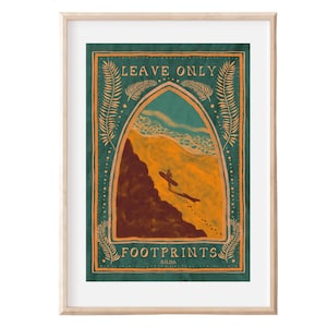 LEAVE ONLY FOOTPRINTS - Türkis Fine Art Print Öko Surf-Abenteuer Poster Wand Dekor Planet Erde Naturliebhaber Handgemachtes Meer Kunst