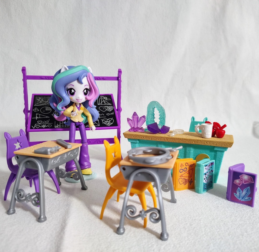 Equestria Girls Minis: Princess Celestia Classroom Set My Little Pony  Hasbro Toy