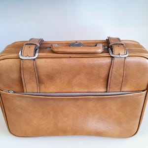 Porte-documents vintage en similicuir brun fauve, sac à bagages verrouillable avec une clé, Allemagne 1970