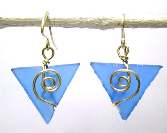 periwinkle seaglass baby triangle earrings with spirals