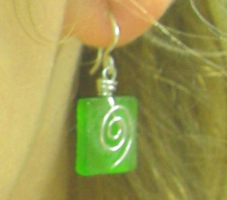 clover green seaglass square earrings with silver spirals image 3