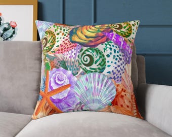 Cojín decorativo con conchas de colores inspirado en la playa, decoración costera, cojín náutico, cojín con ambiente oceánico, cojín decorativo con estampado de conchas
