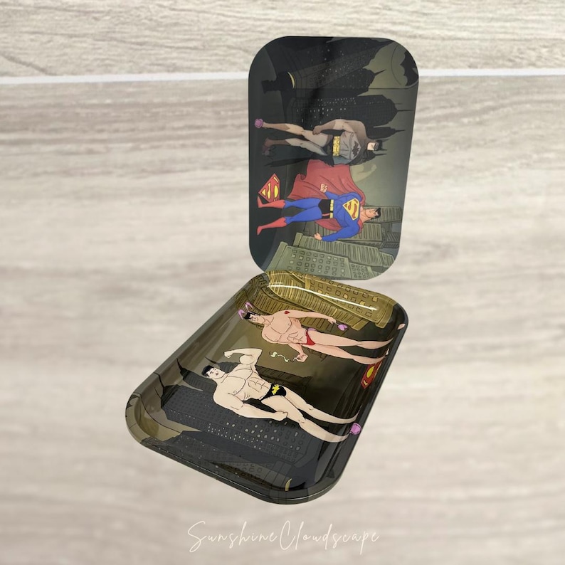 Holographic Tray