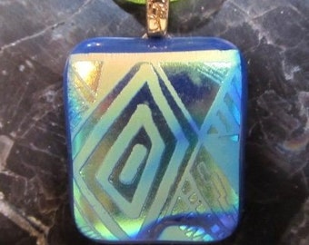 Fused Glass Pendant with Ribbon necklace: Funky Angles