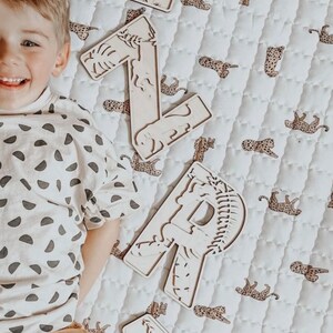 Decoración de habitación infantil, Arte de pared, Letras de jungla de madera, Alfabeto, Decoración de guardería, Boho, Escandinavo, Accesorios para sala de juegos, Madera