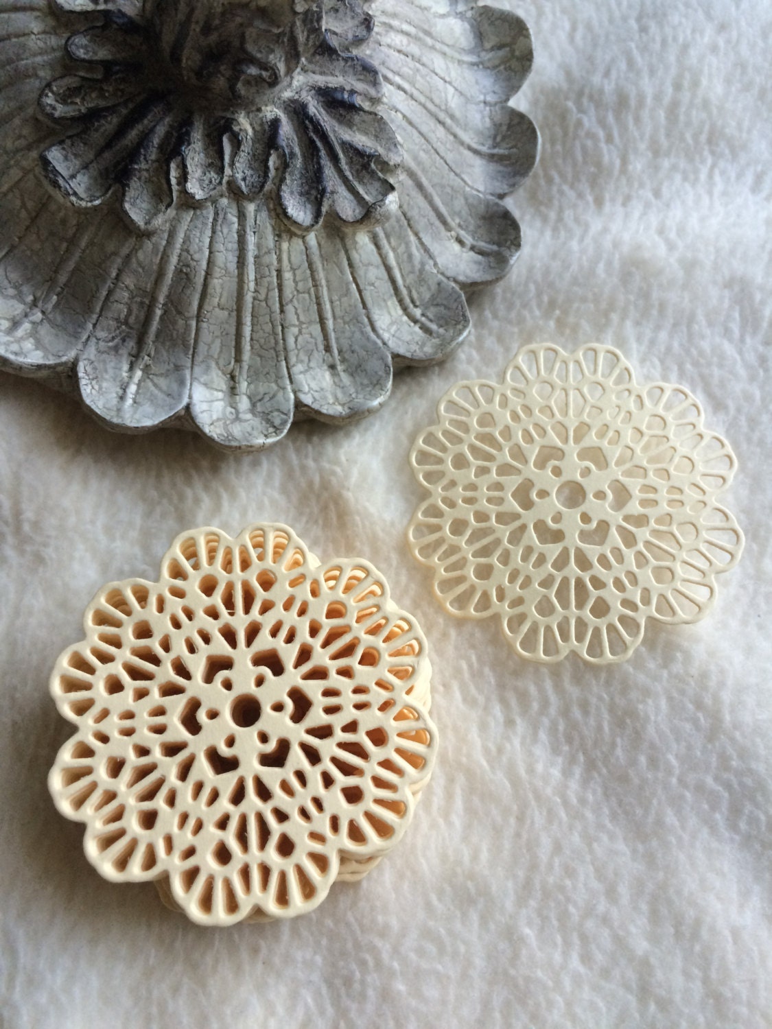 Mini Paper Doilies...100 Piece Set of Very Cute and Adorable Mini Paper ...