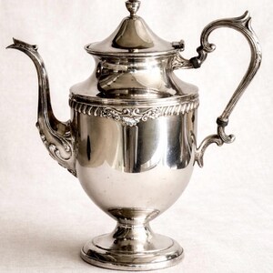 Cafetera/tetera de plata antigua / Gran cafetera/tetera de plata ornamentada / Decoración de cocina vintage