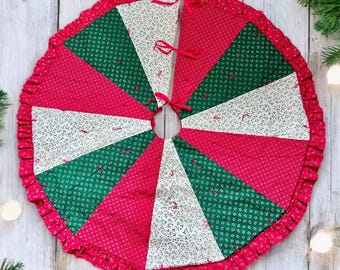 Vintage Handmade Christmas Tree Skirt - 43” Diameter-Round  -Quilted Tree Skirt  Vintage Christmas Farmhouse Country  Cottage Christmas