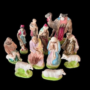 Vintage Columbia Statuary Chalkware Nativity Figures/HUGE Size/11 Pieces/Made in Italy/Plaster Nativity Set/Religious Christmas Decor
