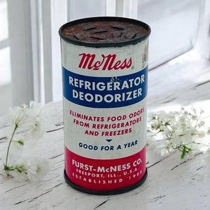 Vintage Kitchen Advertising MCNESS REFRIGERATOR DEODORIZER /Antique General Store Tins/Vintage Patriotic Decor/Vintage Red White and Blue