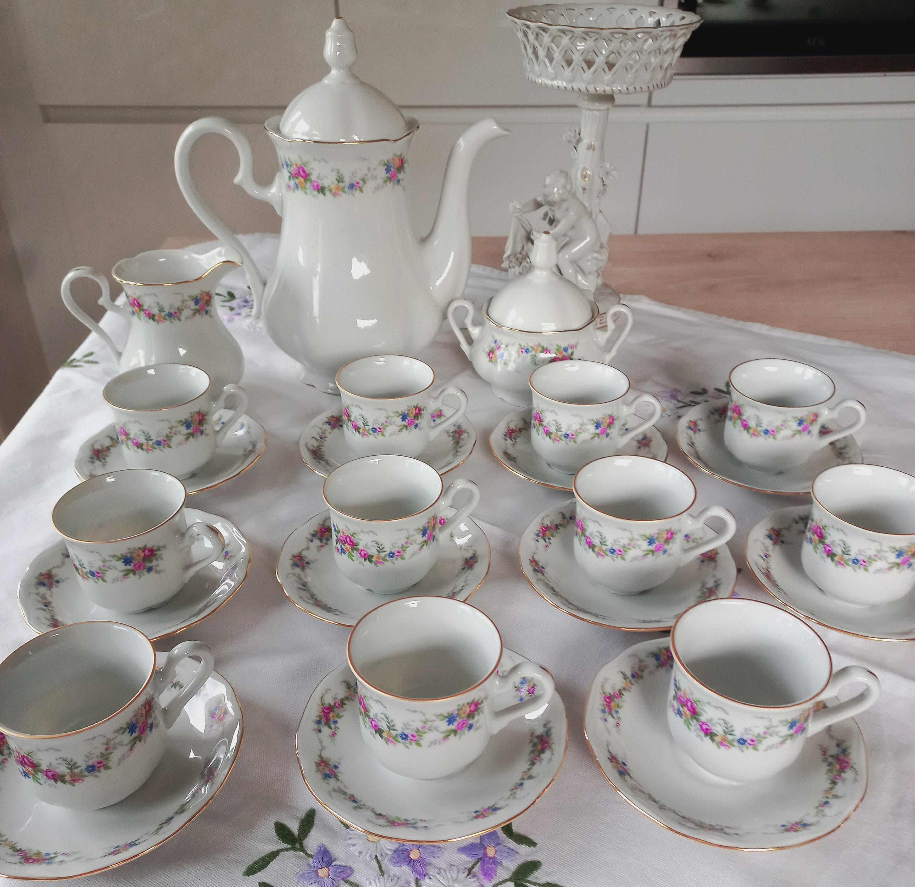 Bone China Vajilla Porcelana Fina Bohemia Preciosa Vajilla Con