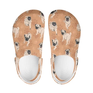 Damen - Herren - Kinder Clogs Schuhe, Lustiges Hunde Muster, Cartoon Mops Design, Hundemuster-Clogs, Beige Hausschuhe Hundeliebhaber