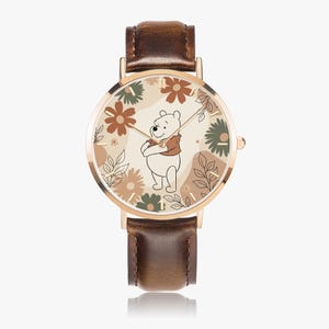 Modern Winnie the Pooh watch with leather strap – Vintage retro watch for women – Pooh bear children&#39;s watch with flower motif – Gift for girls