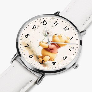 Reloj de Winnie the Pooh para niñas – Reloj infantil con un bonito motivo de osito Pooh – Regalo para adolescentes y mujeres – Reloj con correa de piel – Reloj de dibujos animados
