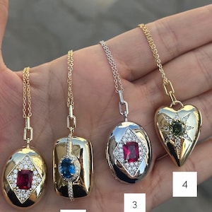 Gold Plated  Locket Necklace, Oval Locket Necklace, Photo Locket Necklace, Gift for Mom, Personalized Gift for her, Christmas Gift