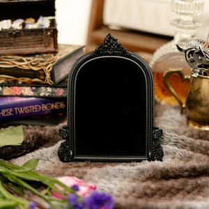 The Onyx Arch Pinboard Black