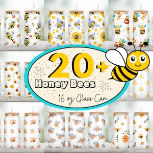 Peut inclure: 20+ Honey Bees 16 oz Glass Can. Un ensemble de 10 designs différents mettant en scène des abeilles, des fleurs et des motifs de rayons de miel sur des canettes en verre blanches de 473 ml.