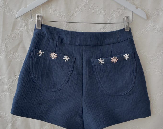 Daisy Shorts