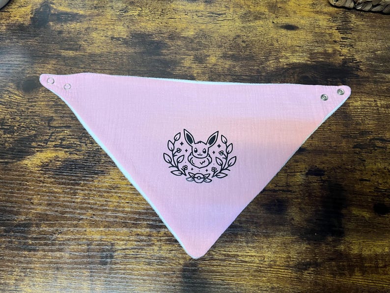 Babero bandana de Pokémon - Pikachu, Bulbasaur, Gangar, Evee, Squirtle o Psyduck imagen 4