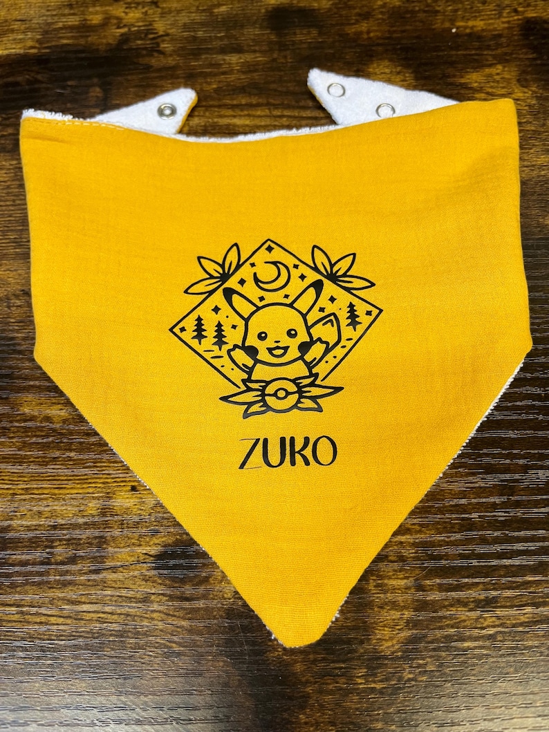 Babero bandana de Pokémon - Pikachu, Bulbasaur, Gangar, Evee, Squirtle o Psyduck imagen 2