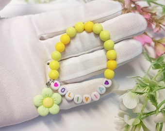 Childs name bracelet with flower charm, personalized gift gor girls, birthday present, personal bracelets with name, gift for daughter