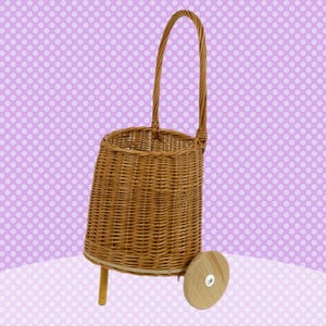 Natürlicher handgefertigter Weidenspielzeugkorb mit Rädern | Spielzeug Holz Kinder Spielzeug Eco-Friendly Artisan Retro Mädchen Kinder Geschenk Puppe Spielzeug für Kleinkinder