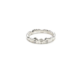 Long Trail Ring with Diamonds