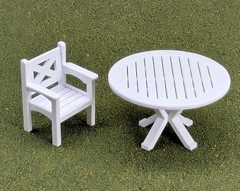 Patio Round Table  1:24  Half Scale -  1 1/2" tall