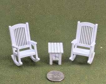 Fauteuil à bascule de patio à l'échelle 1:24 (demi-échelle) - 5 cm de haut - également disponible en ensemble
