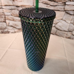 Irridescent Tumbler with Straw