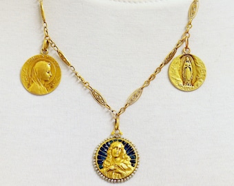 Plique à jour, all 18K. Gold Necklace Exceptional w 3 Medals, dd 1909 Unique and Pristine Antique Jewel