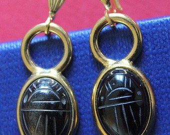 1950 Period Vintage ONYX Intaglio Scarab Gold  Earrings UNUSUAL