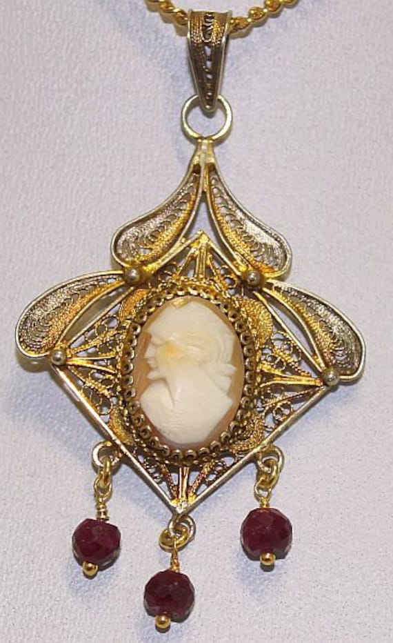 19 th Century Gilded Sterling Filigree Cameo Itali