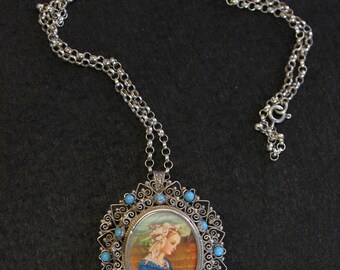 High Detail Miniature in 1950's Filigree w Turquoise Setting Dual Use Brooch & Pendant w Chain