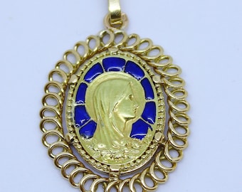 Vintage 1920's 18 K Gold Plique-à-Jour Virgin Mary Pendant Medal in Open Work Frame