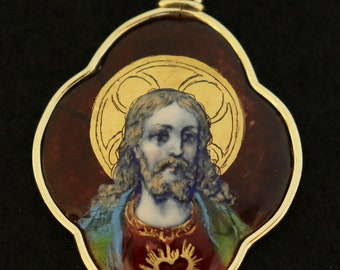 19th Cent. Sacred Heart of Jesus Medallion Hand Painted Limoges Enamel Medalion 18 K. Gold Frame. XXR