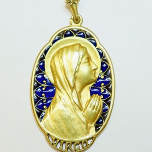DD 1918 Highly Exceptional 18 K Gold Plique-à-Jour Virgin Mary Medal 19.07 Grams High Relief Largest and Heaviest on the Net
