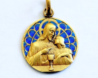 Médaille pendentif plique-à-jour de première communion en or 18 carats