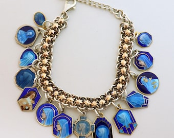 VINTAGES AND ANTIQUES