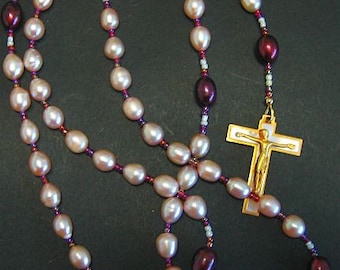 Catholic Rosary Prayer Beads Gebetskette Pink and Mauve Pearls, Gold Plate and Enamel - Saint Therese - Vintage parts