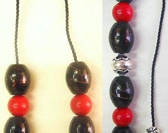 Begleri Mini Konmboloi Red and Black Coral ( Yussuri) and Sterling Silver - Exclusive Design