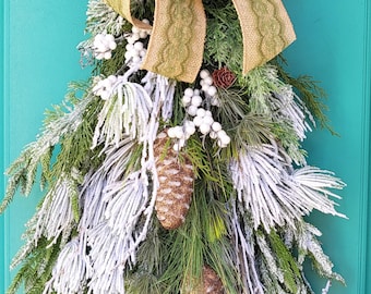 A winter swag for your front door