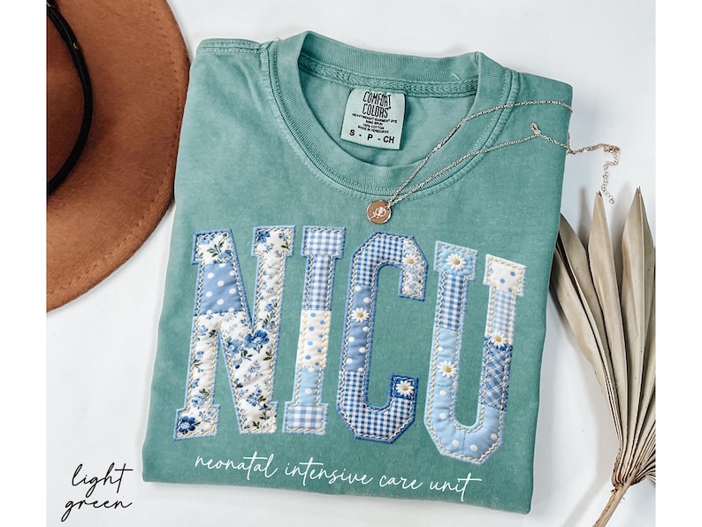 Comfort Colors® NICU Floral Nurse Shirt, Neonatal Intensive Care Unit Patchwork Tee, NICU Nurse Gift, Nurse Appreciation Gifts, Baby Nurse Bild 3
