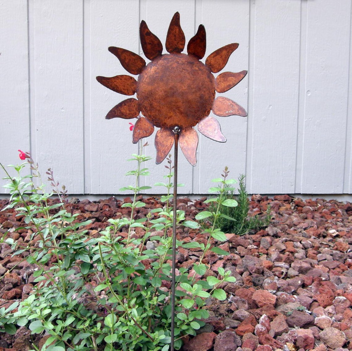 Rusty Finish Metal Garden Art Sunflower Yard Stake Etsy