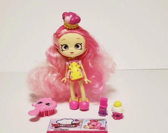 Shopkins Chef Club Shoppies Bubbleisha doll - Complete with Hair Brush, Accessories & Card